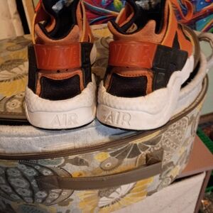 Nike Huarache Black and  Orange Athletic Shoes